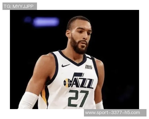 戈贝尔家庭再添新成员球迷热议狼记的信心与期待